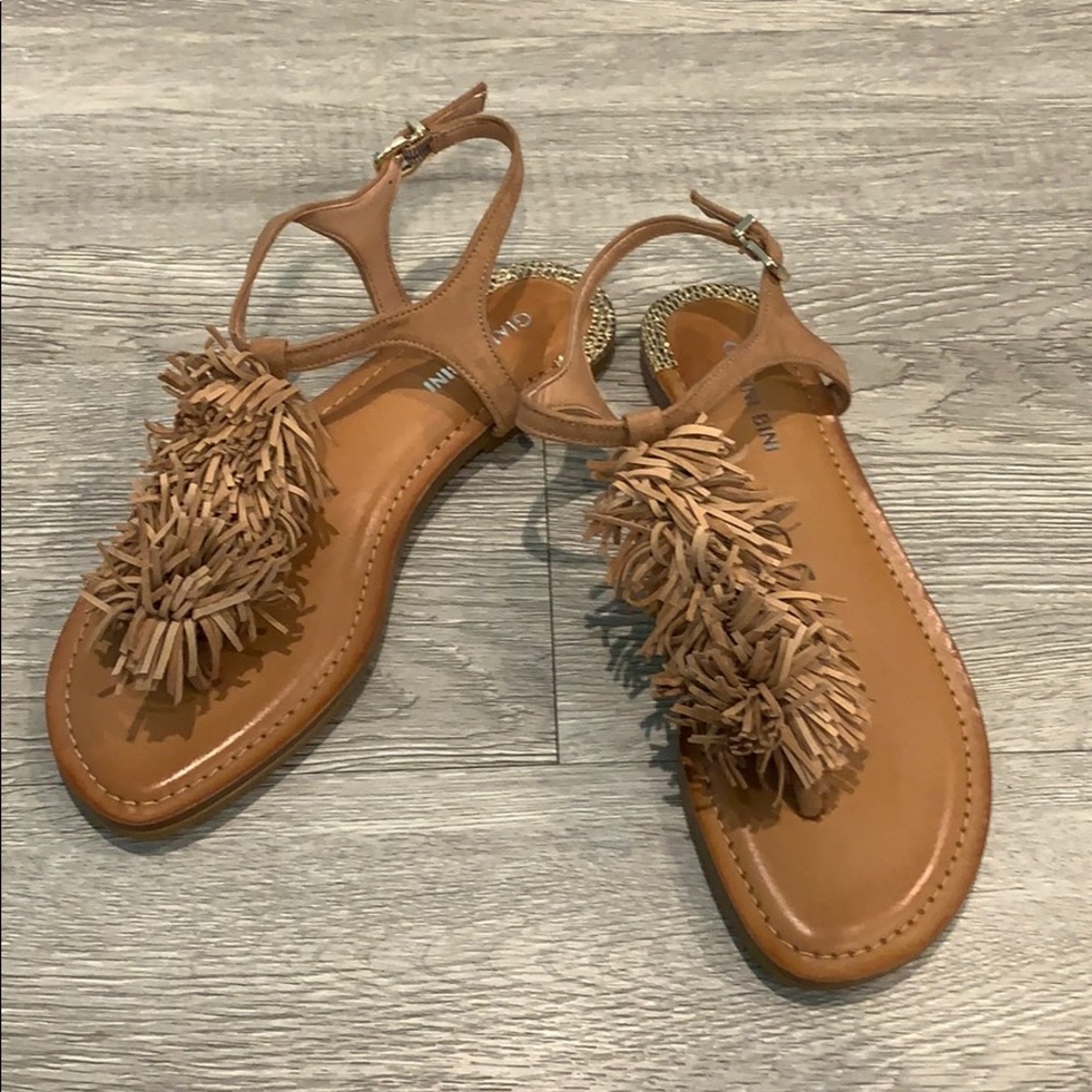 Gianni Bini Sandals - never worn!